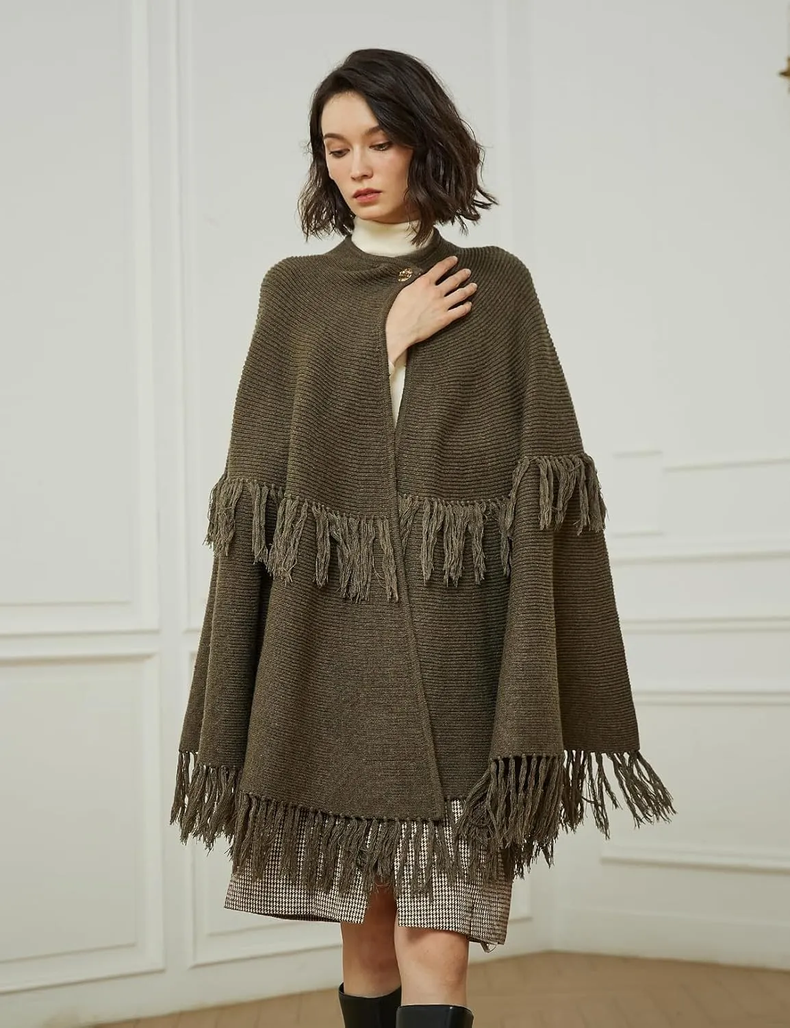 BEAUTELICATE Women's Poncho Cape Vintage Knitted Tassel Warm Winter Autumn Coat Sweater Cape Cardigan Sweater