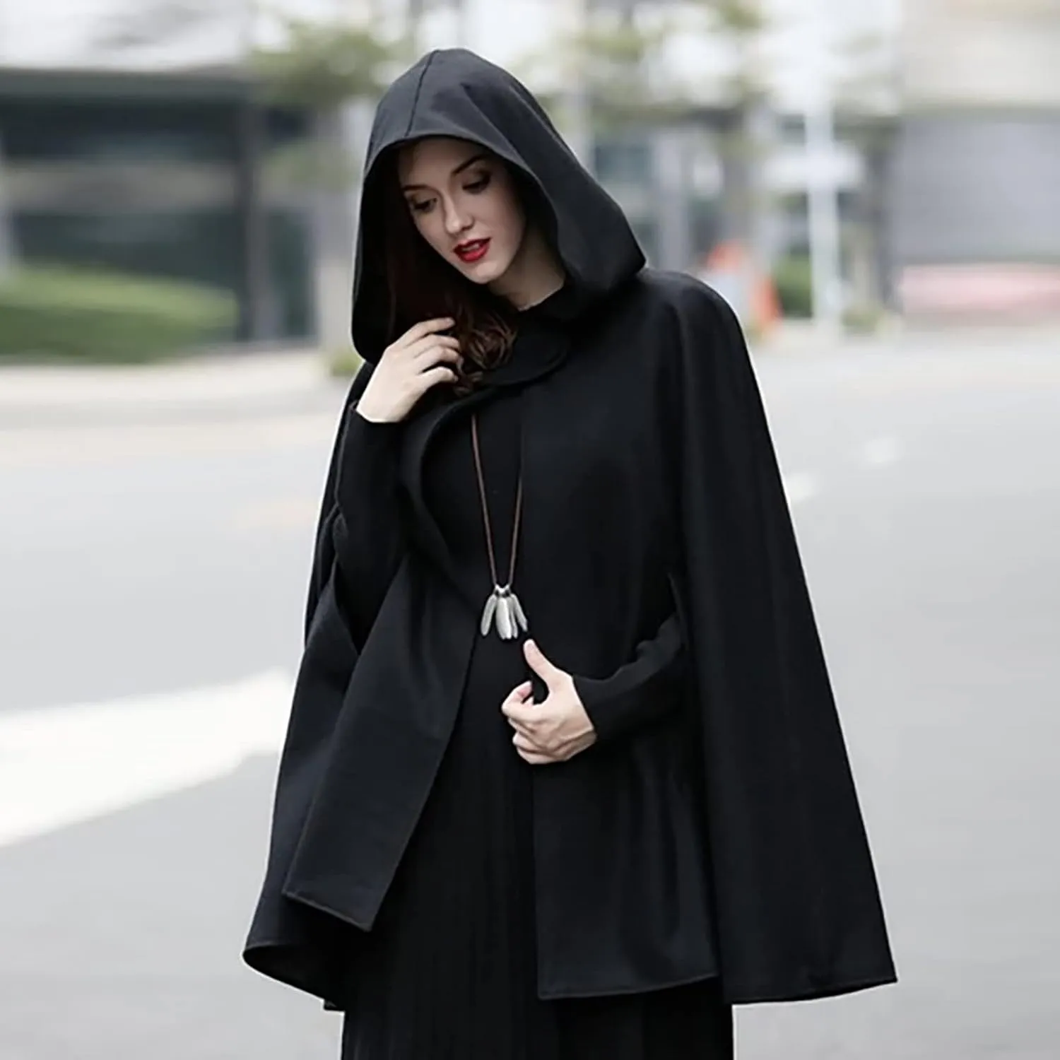 XUNRYAN Women's Winter Fall Wool-Blend Hooded Cape Coats Poncho Cropped Cloak with Hood Halloween Christmas Costumes